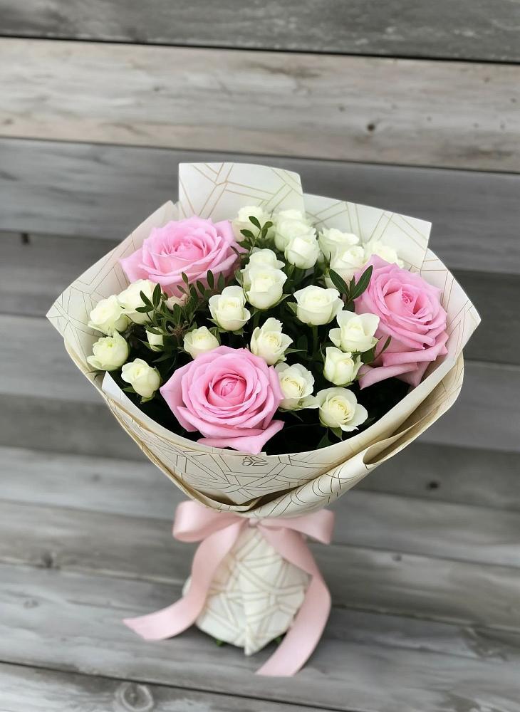 Букет цветов из: Розы в Нестеровском
