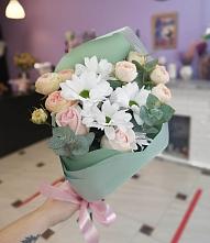 Букет цветов из:  Хризантемы и Розы #REPLACE_PRED# Нестеровском
