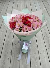 Букет цветов из:  Альстромерии в Нестеровском