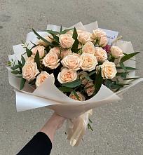 Букет Кремовые розы Латте в Нестеровском