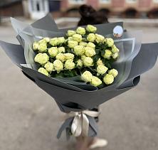 Букет Белые кустовые розы Солинеро #REPLACE_PRED# Нестеровском