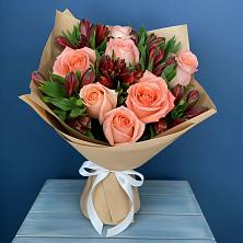 Букет цветов из:  Розы и Альстромерии в Нестеровском
