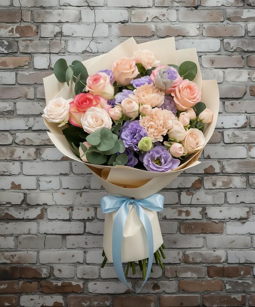 Букет цветов из: Розы, Лизиантусы и Гвоздики в Нестеровском