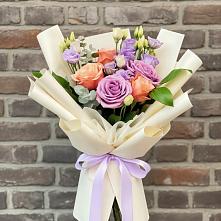 Букет цветов из:  Лизиантусы и Розы #REPLACE_PRED# Нестеровском