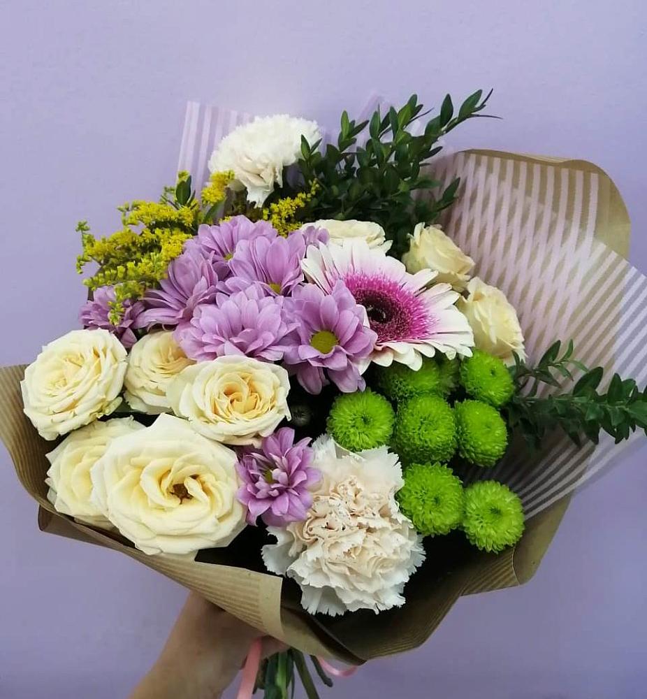 Букет цветов из: Хризантемы, Розы, Гвоздики и Герберы в Нестеровском