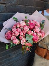 Букет цветов из:  Розы #REPLACE_PRED# Нестеровском