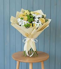 Букет цветов из:  Хризантемы и Розы в Нестеровском