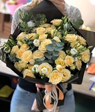 Букет цветов из:  Розы и Лизиантусы #REPLACE_PRED# Нестеровском