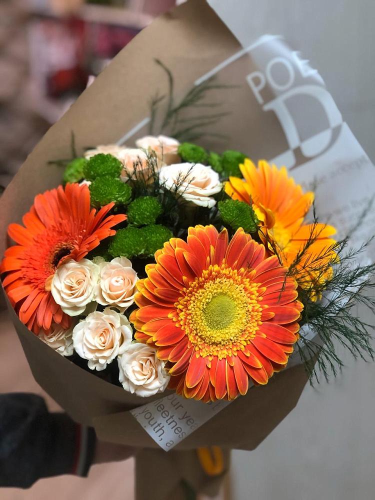 Букет цветов из: Герберы, Хризантемы и Розы в Нестеровском