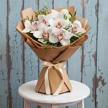 Букет цветов из:  Орхидеи и Розы в Нестеровском