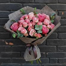 Букет цветов из:  Розы в Нестеровском