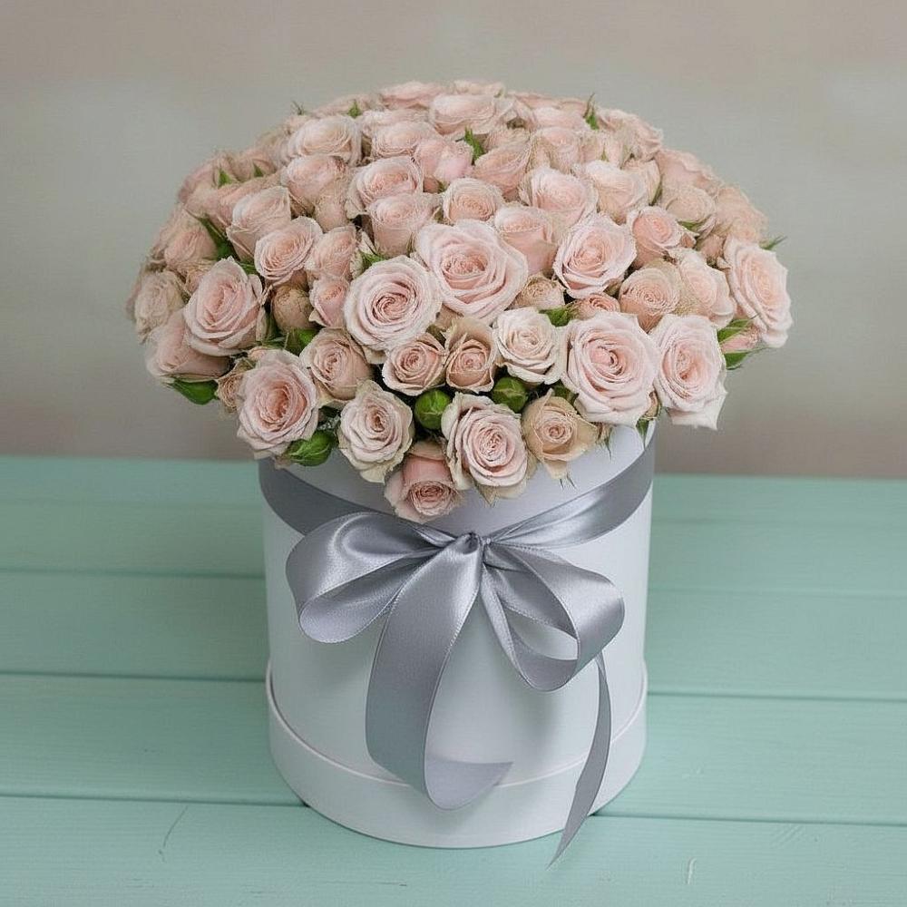 Цветочная композиция из Розы в шляпной коробке в Нестеровском