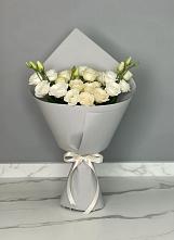 Букет цветов из:  Розы и Лизиантусы в Нестеровском